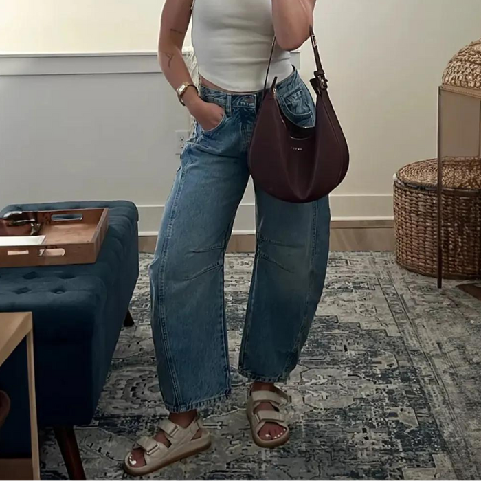 Judy Mid Rise Barrel Jeans